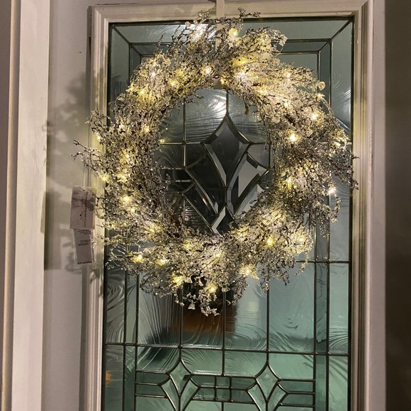 NWT GlucksteinHome 20" Crystal Wreath *Lights up* - Picture 7 of 8